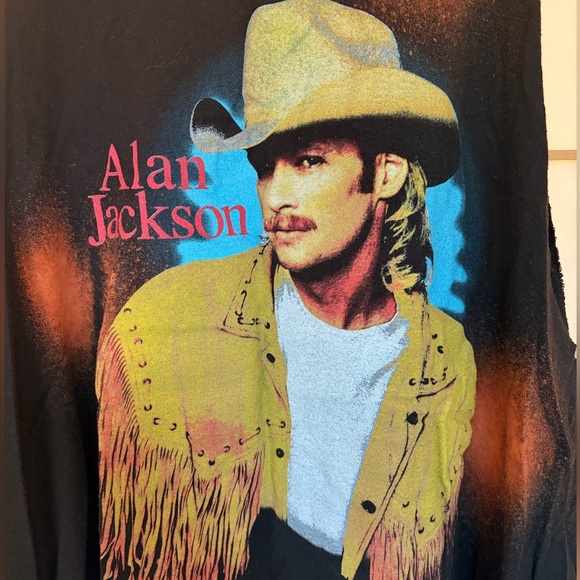 Alan Jackson Distressed Tee - Picture 5 of 7